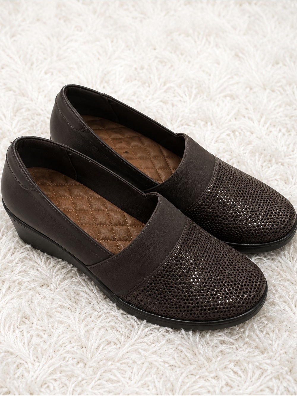 flexi comfortable shoes worn once size 8